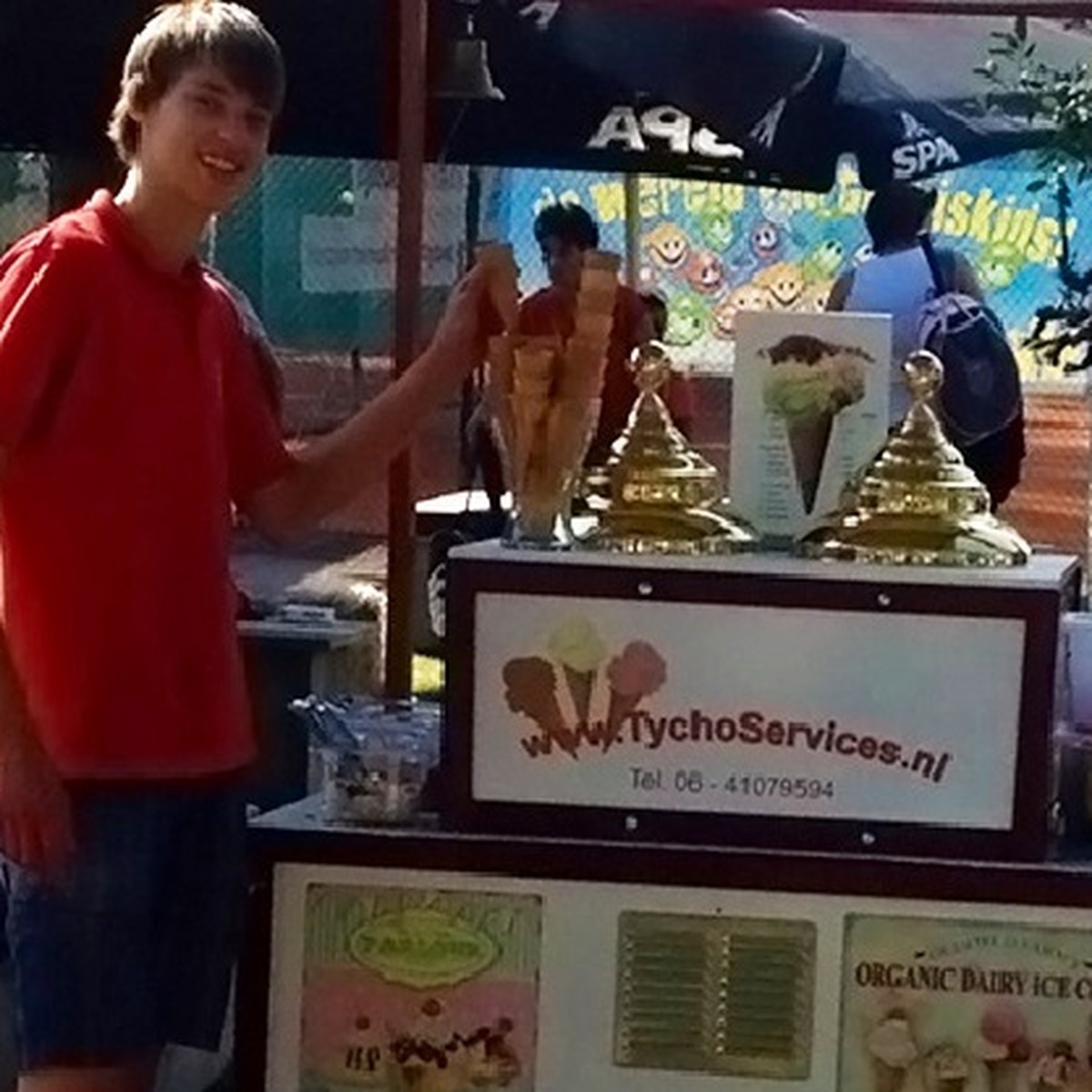 Tycho bij de ijscobar